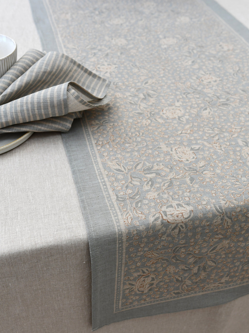 Bordslöpare Brudslöja - Disblå