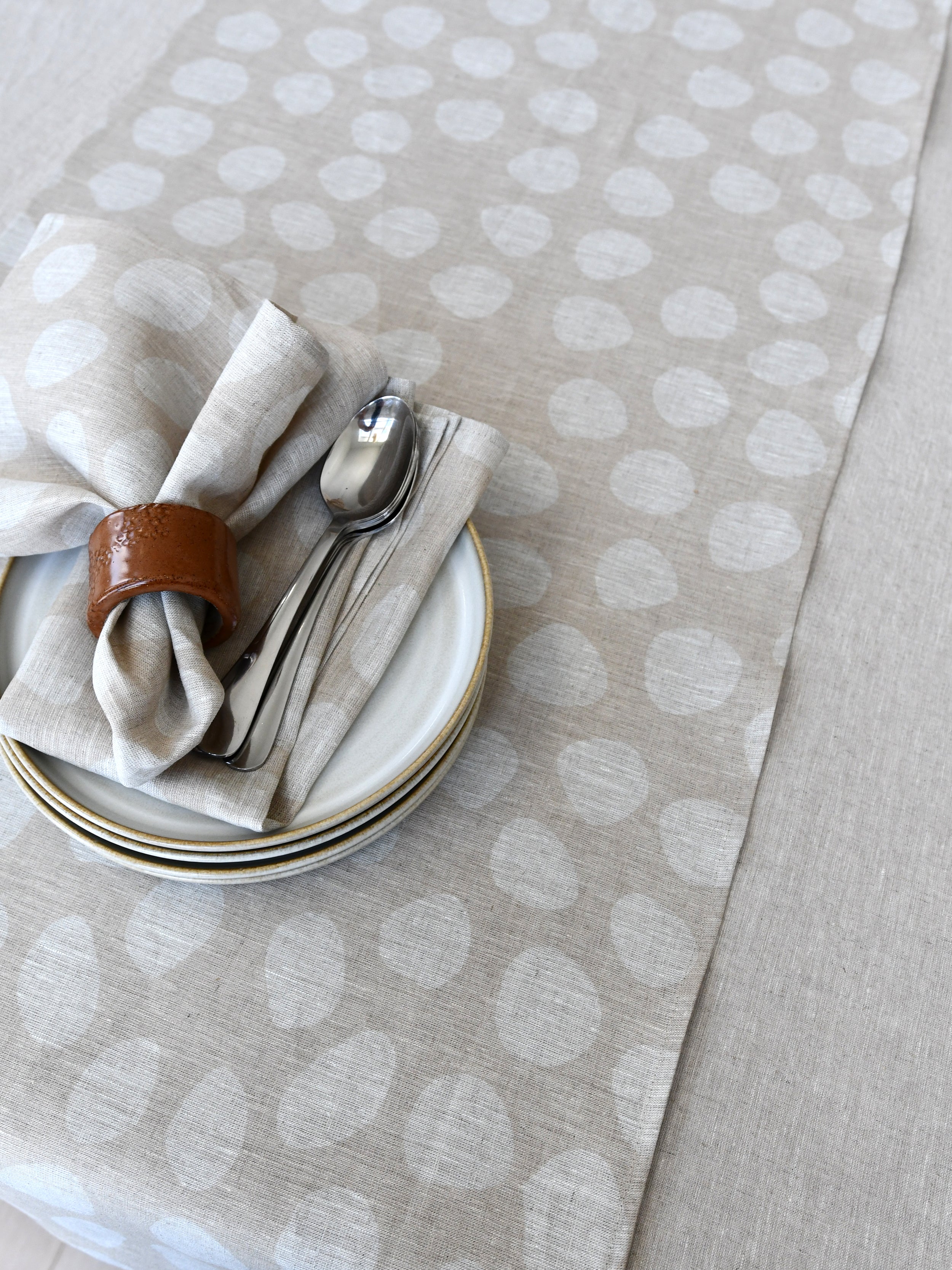 Bordslöpare Pricklund - Is