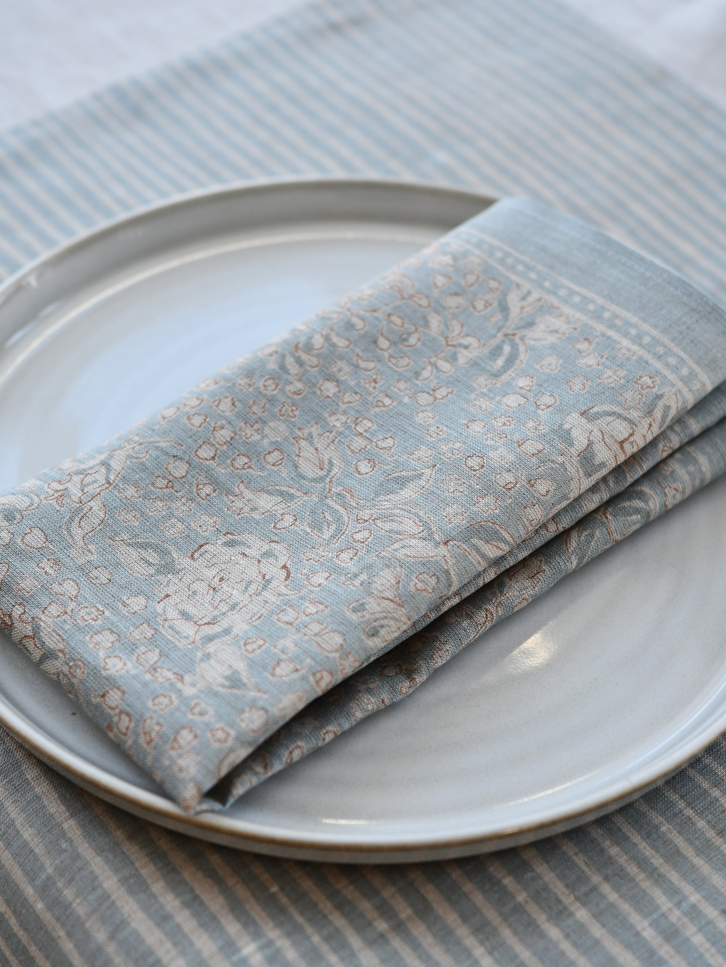 Linneservett Brudslöja - Disblå