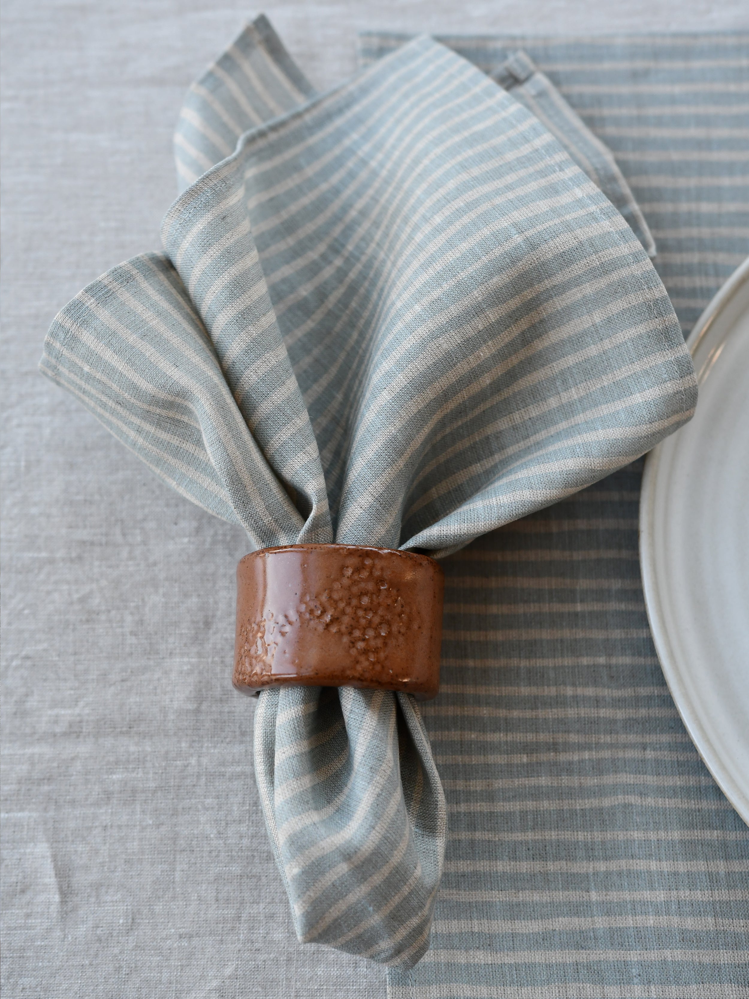 Servettring Mandel 2 st - Brun